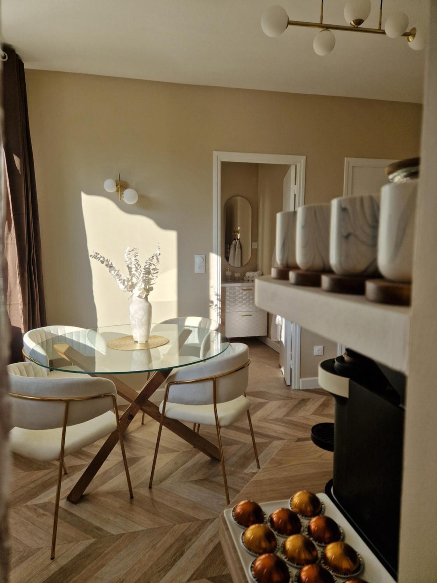 La Suite 1828 Hure Exterior photo